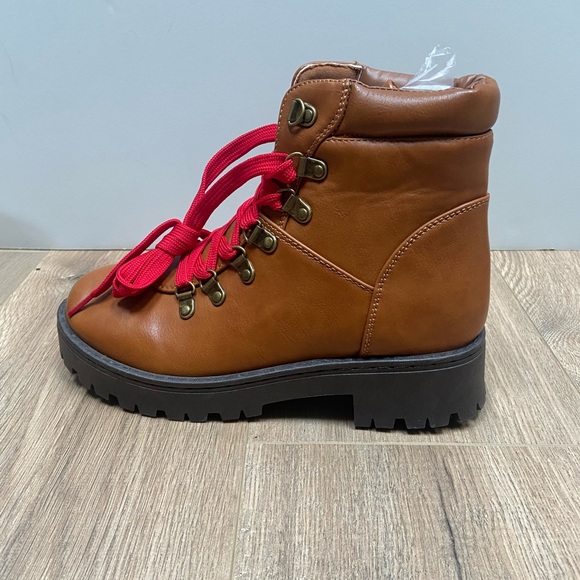 Brand new BAMBOO boots // size 7 - Picture 2 of 3